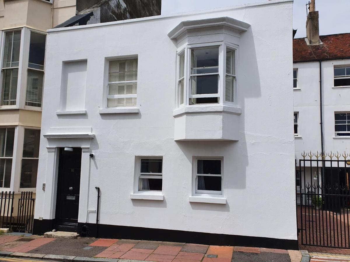 Waynes Place Hotel Brighton Exterior photo
